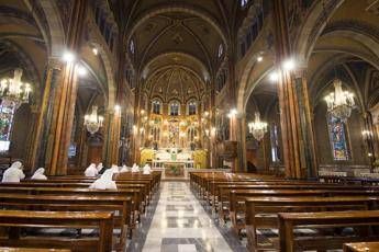 Scandurra: La Santa Messa a turno, come in Posta Scandurra: La Santa Messa a turno, come in Posta
