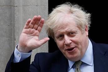 Coronavirus, Johnson ha lasciato ospedale dopo test negativo Coronavirus, Johnson ha lasciato ospedale dopo test negativo