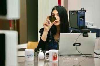 'Uomini e Donne' si adegua al lockdown e torna il 20 aprile 'Uomini e Donne' si adegua al lockdown e torna il 20 aprile
