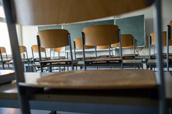 Scuola, Bassetti: Se casi in calo a settembre in aula come prima