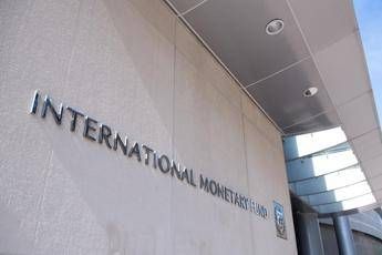 Fmi: Ripresa perde slancio, rischi eccezionalmente alti Fmi: Ripresa perde slancio, rischi eccezionalmente alti