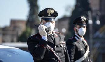 Patenti facili, coinvolti tre calciatori del Napoli Patenti facili, coinvolti tre calciatori del Napoli