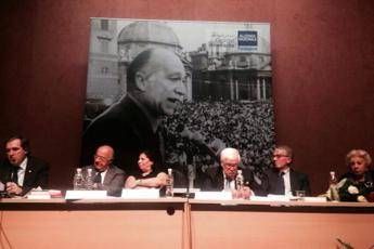 Coronavirus: fondazione Almirante, 'impossibile ottenere i 10mila euro del Pronto Cassa Lazio' Coronavirus: fondazione Almirante, 'impossibile ottenere i 10mila euro del Pronto Cassa Lazio'