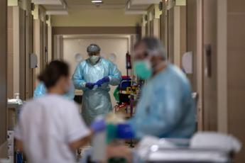 Coronavirus, in Spagna quasi 3mila contagi in 24 ore