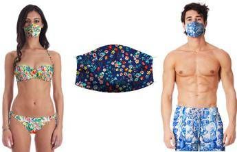 Al mare con la mascherina? L'idea di Zeybra: Noi ci abbiniamo il bikini Al mare con la mascherina? L'idea di Zeybra: Noi ci abbiniamo il bikini