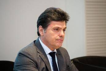 Bper, Vandelli: 'Da assemblea via libera aumento capitale 1 mld per filiali Ubi' Bper, Vandelli: 'Da assemblea via libera aumento capitale 1 mld per filiali Ubi'