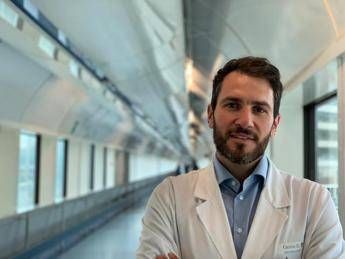 Coronavirus, la sfida del chirurgo: Uno sportello social per orientare malati non Covid Coronavirus, la sfida del chirurgo: Uno sportello social per orientare malati non Covid