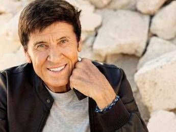 Morandi: Sfottò sui social? Mi diverto, arrabbiarsi è peggio Morandi: Sfottò sui social? Mi diverto, arrabbiarsi è peggio