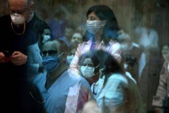 Coronavirus, quasi 2,8 milioni di persone contagiate nel mondo Coronavirus, quasi 2,8 milioni di persone contagiate nel mondo