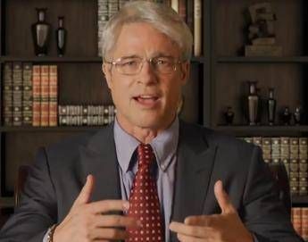 Brad Pitt diventa il dottor Fauci e demolisce Trump Brad Pitt diventa il dottor Fauci e demolisce Trump
