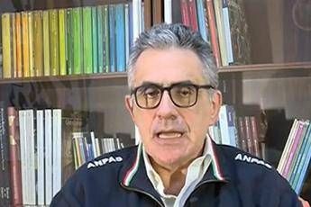 Pregliasco: Farò il vaccino in diretta tv Pregliasco: Farò il vaccino in diretta tv