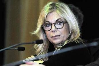 Rita Dalla Chiesa: I superboss a casa? Ci sono altre strutture dove mandarli Rita Dalla Chiesa: I superboss a casa? Ci sono altre strutture dove mandarli
