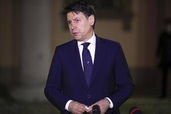 Fase 2, accordo governo-regioni: Conte evita giungla 'milleripartenze' Fase 2, accordo governo-regioni: Conte evita giungla 'milleripartenze'