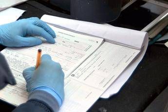 Fase 2, Viminale: in primo giorno riapertura oltre 600 sanzioni Fase 2, Viminale: in primo giorno riapertura oltre 600 sanzioni