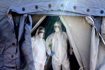 Coronavirus, le bufale volano sulle pagine Facebook Coronavirus, le bufale volano sulle pagine Facebook