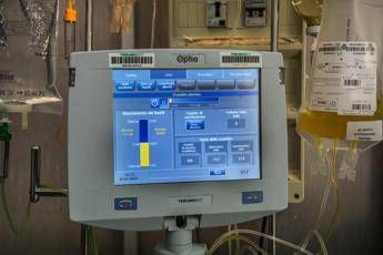 Il virologo: Con plasma mortalità ridotta al 6% Il virologo: Con plasma mortalità ridotta al 6%