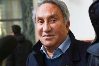 Fede incorona Scanzi: Se fosse mio erede non mi dispiacerebbe Fede incorona Scanzi: Se fosse mio erede non mi dispiacerebbe