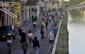 Navigli pieni, Sala li chiuda, l'appello di Gabriele Muccino