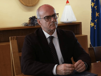 Boom di positivi dopo funerale rom, Toma: Ma il Molise è ancora virtuoso Boom di positivi dopo funerale rom, Toma: Ma il Molise è ancora virtuoso