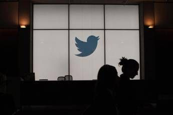 Twitter: Tasto 'modifica' arriva se indossate tutti la mascherina