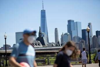Coronavirus, negli Usa superati i 95mila morti Coronavirus, negli Usa superati i 95mila morti