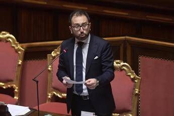 Bonafede: Io sempre contro il malaffare/Diretta