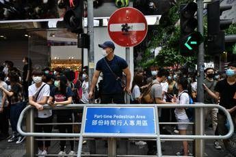 Hong Kong, Cina minaccia: Reagiremo in caso di sanzioni Usa Hong Kong, Cina minaccia: Reagiremo in caso di sanzioni Usa