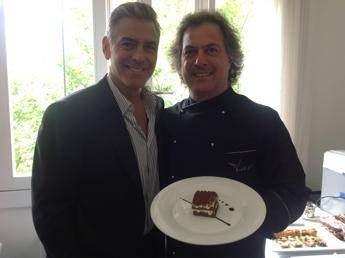Mostra Venezia, lo chef dei vip: Farò piatti più easy e distanze fra i tavoli Mostra Venezia, lo chef dei vip: Farò piatti più easy e distanze fra i tavoli