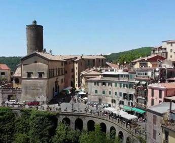 Nemi, edizione speciale della Sagra delle Fragole Nemi, edizione speciale della Sagra delle Fragole