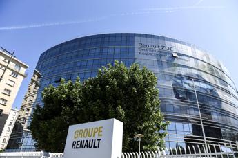 Renault taglia 15 mila posti in 3 anni: Risparmi oltre 2 mld