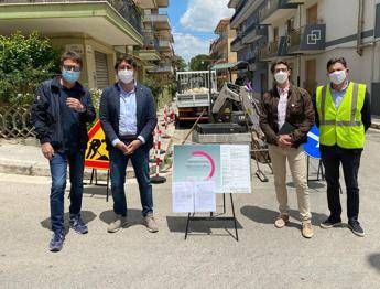 Fibra ottica di Open Fiber raggiunge Ragusa, investimento da 8 mln Fibra ottica di Open Fiber raggiunge Ragusa, investimento da 8 mln