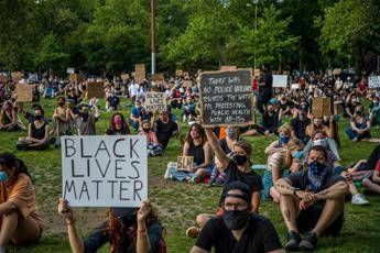 Floyd, proteste a New York: 90 arresti Floyd, proteste a New York: 90 arresti