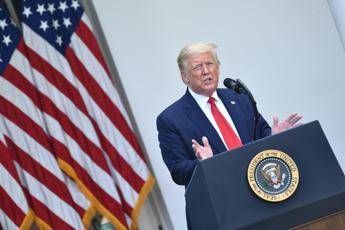 Esplosioni Beirut, Trump: Sembra terribile attacco Esplosioni Beirut, Trump: Sembra terribile attacco