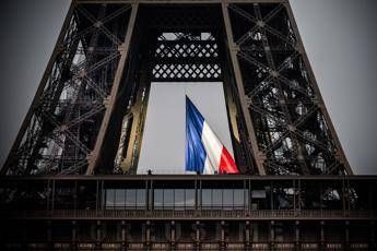 Parigi, Tour Eiffel riapre al pubblico dal 25 giugno Parigi, Tour Eiffel riapre al pubblico dal 25 giugno