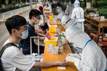 Coronavirus, 6 nuovi casi 'importati' in Cina