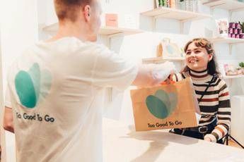 Modena riparte senza sprechi alimentari, arriva Too Good To Go Modena riparte senza sprechi alimentari, arriva Too Good To Go