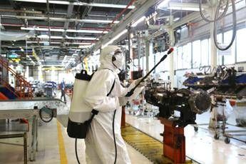 Coronavirus, denunciati oltre 47mila contagi sul lavoro Coronavirus, denunciati oltre 47mila contagi sul lavoro