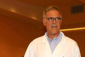 Zangrillo: In Italia scomparsa capacità virus produrre malattia Zangrillo: In Italia scomparsa capacità virus produrre malattia