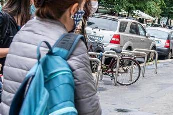 Distanza e no mascherina in classe, linee delle Regioni per rientro