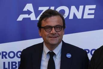 Calenda: Mes indispensabile, ma serve un piano sulla sanità