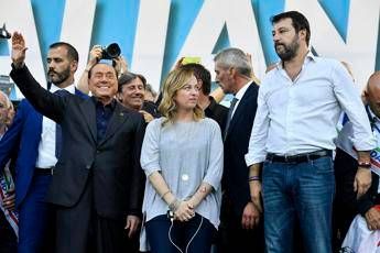 Il sondaggio: cresce il centrodestra, è al 47,1% Il sondaggio: cresce il centrodestra, è al 47,1%