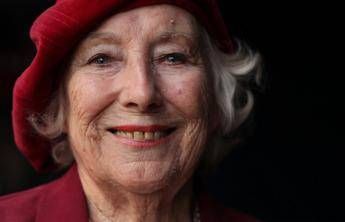 E' morta Vera Lynn, la cantante che ispirò i Pink Floyd