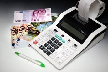 Fisco, Lef: con split payment e reverse charge nel 2018 incassati circa 1,5 mld in più di Irpef Fisco, Lef: con split payment e reverse charge nel 2018 incassati circa 1,5 mld in più di Irpef