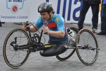 Incidente Zanardi, guasto o errore umano? Presto perizia su handbike