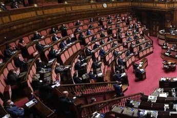 Decreto Covid, via libera del Senato