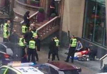 Glasgow, tre morti in attacco con coltello