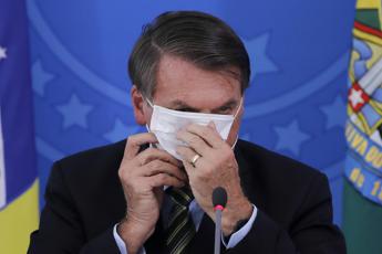 Bolsonaro positivo al coronavirus: Sto bene
