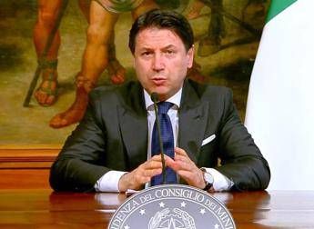 Scuola, Conte: Rientro il 14 settembre in sicurezza