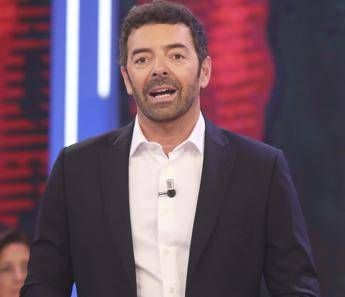 Cuccarini, lettera redazione a Lorella: Sorpresa e amarezza per accuse a Matano Cuccarini, lettera redazione a Lorella: Sorpresa e amarezza per accuse a Matano