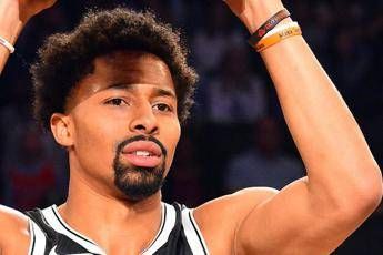 Basket, Dinwiddie e Jordan positivi al Covid Basket, Dinwiddie e Jordan positivi al Covid